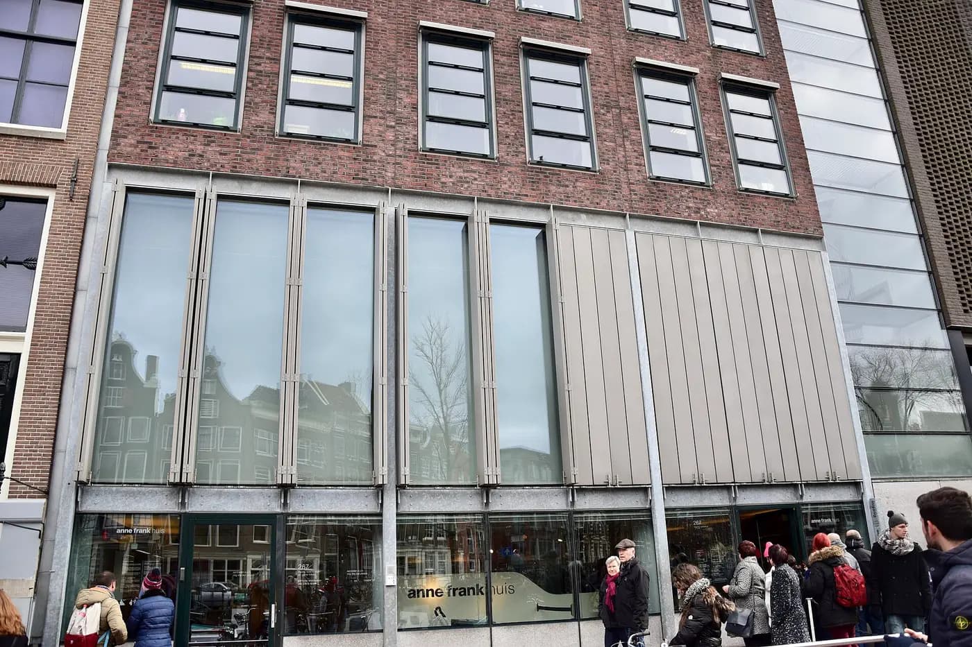 The canal-side frontage of the Anne Frank House on the Prinsengracht, Amsterdam