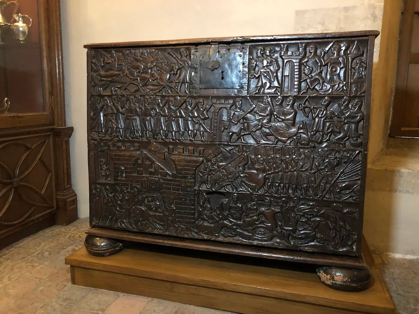 The Courtrai Chest, a wooden chest carved soon after 1302 with scenes of the battle