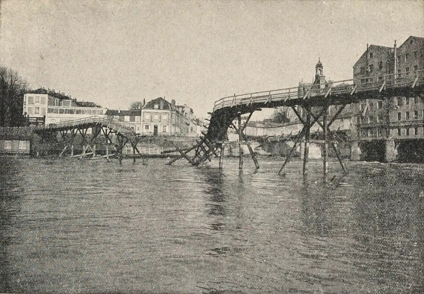 The wrecked footbridge over the Marne at Meaux, photographed in 1914
