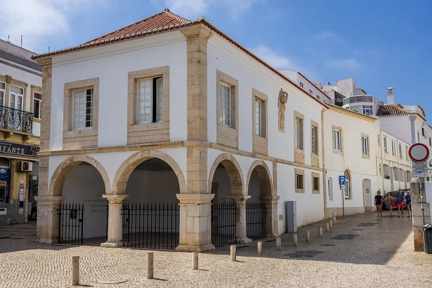 The arcaded Mercado de Escravos building on Praça do Infante in Lagos, Portugal, now a museum