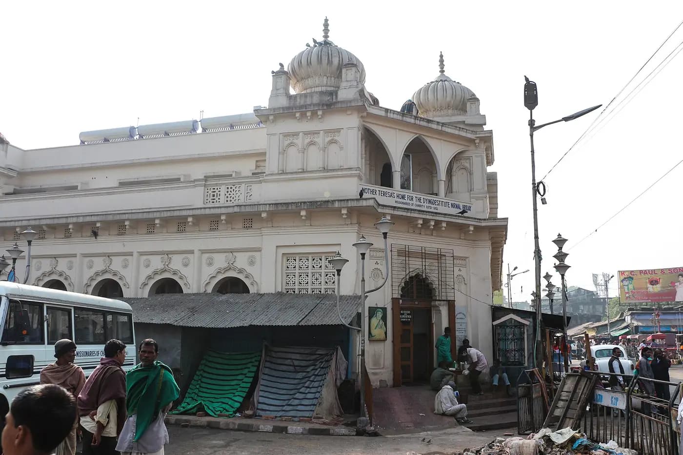 Nirmal Hriday, Mother Teresa's home for the dying, in a domed white building beside the Kalighat temple, Kolkata