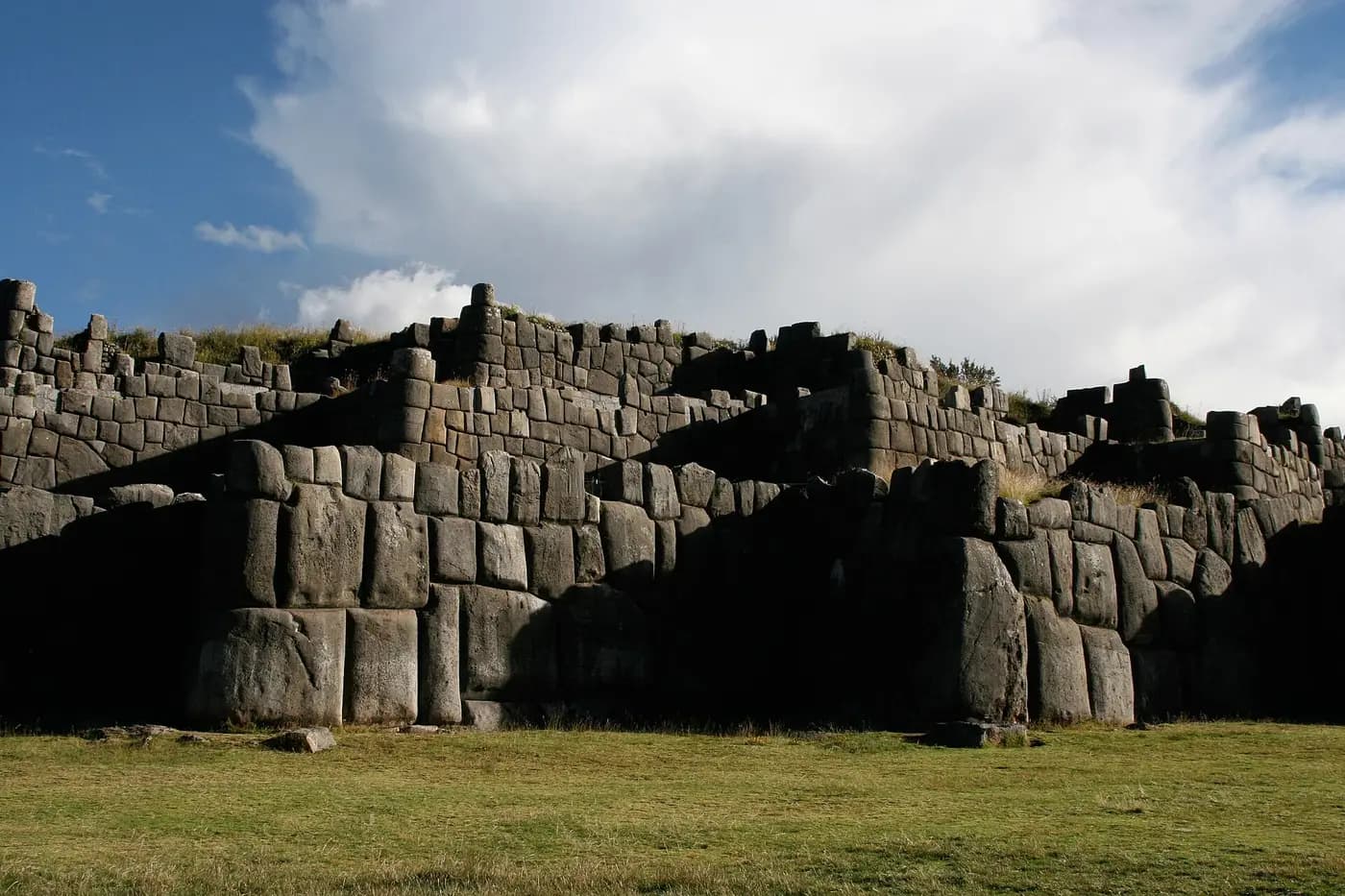 The huge fitted stone walls of Sacsayhuamán above Cusco