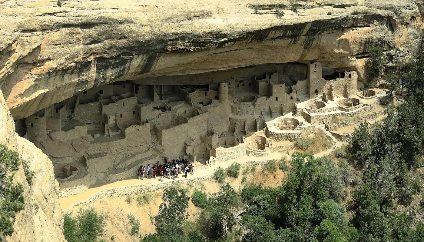 Cliff Palace, the Ancestral Puebloan stone village built under a sandstone overhang at Mesa Verde, Colorado